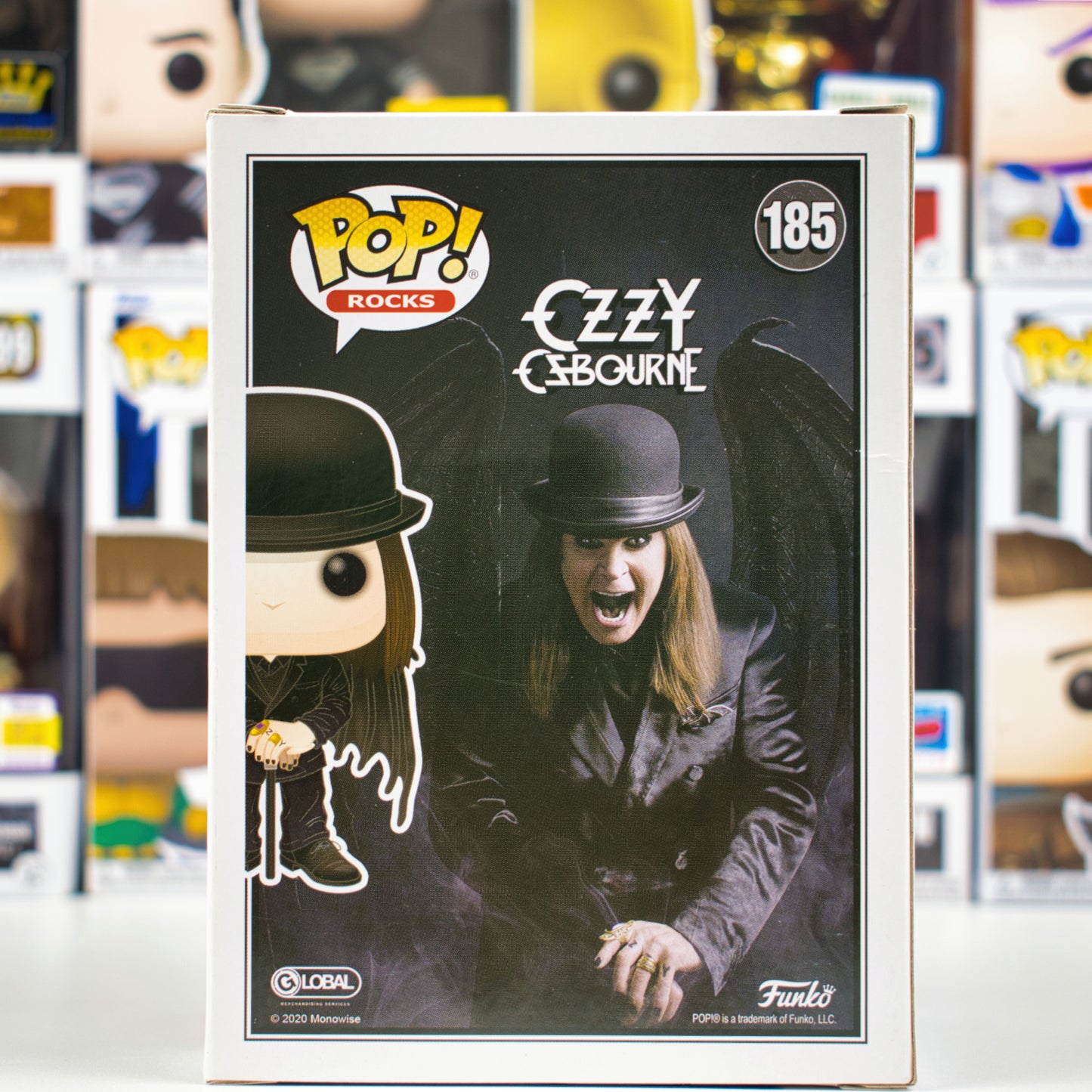 Funko Pop 185 - Ozzy - 3