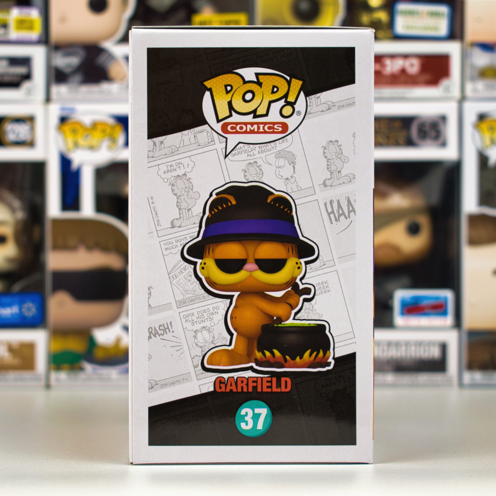 Funko Pop 37 - Garfield - 4