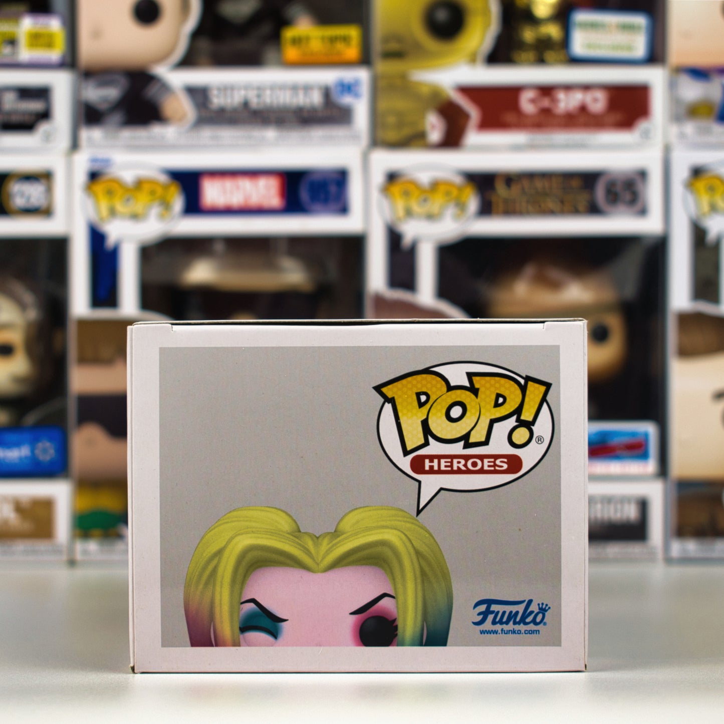 Funko Pop 483 - Harley Quinn - 5