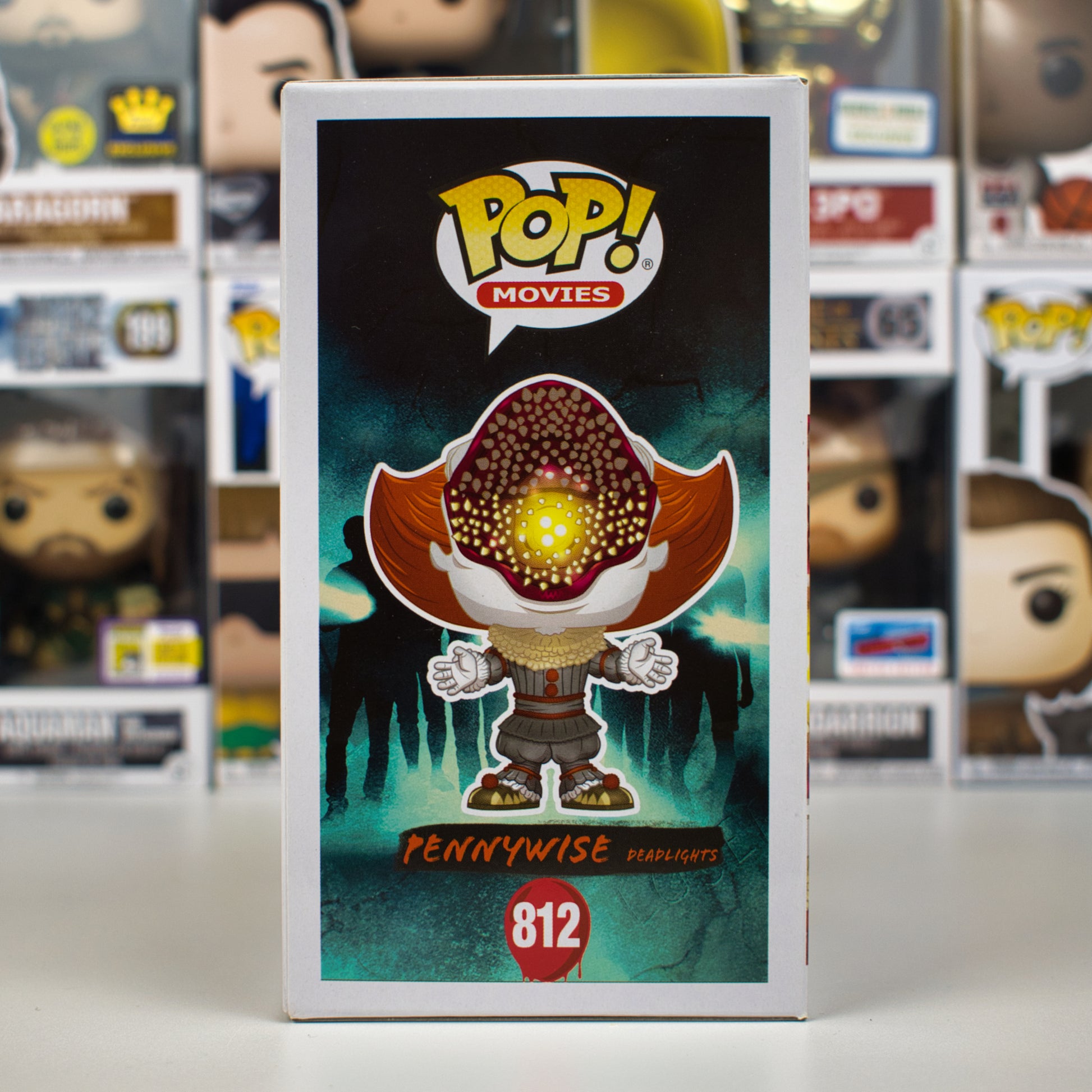 Funko Pop 812 - Pennywise Deadlights - 4