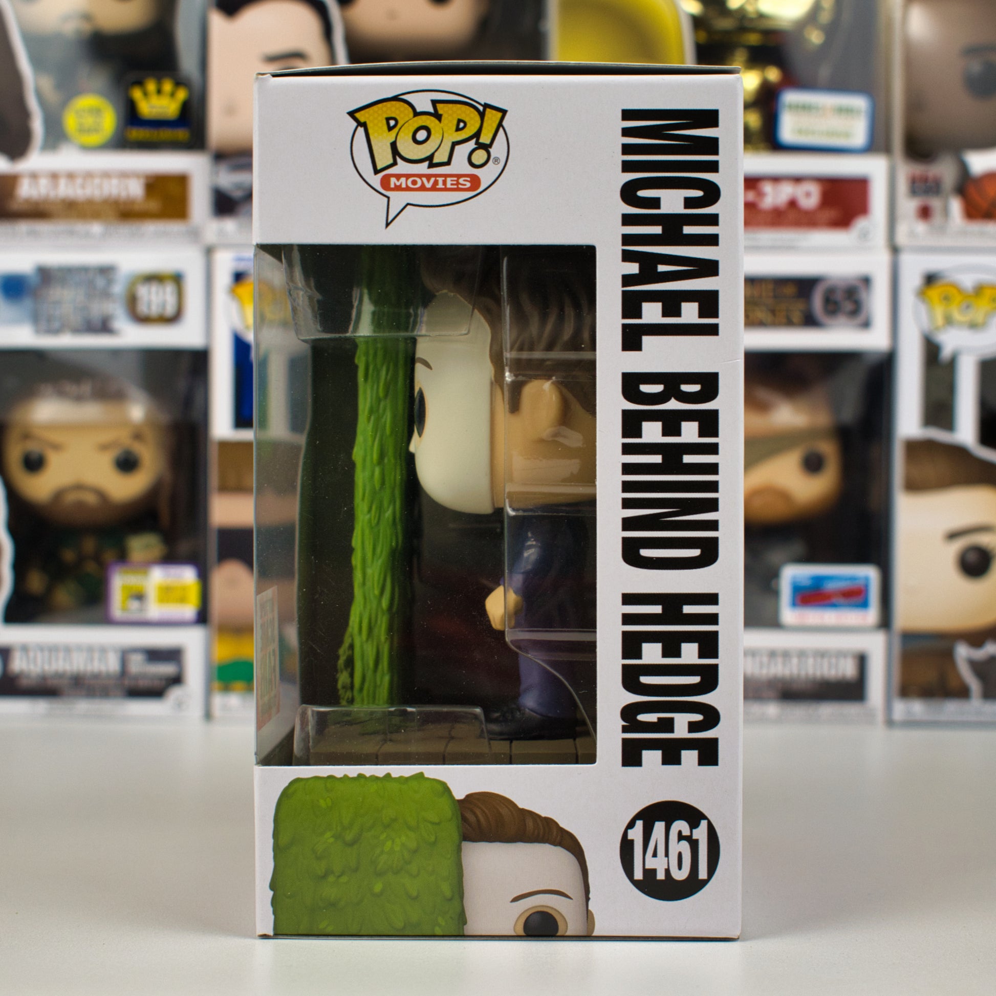 Funko Pop 1461 - Michael Myers behind Hedge - 2